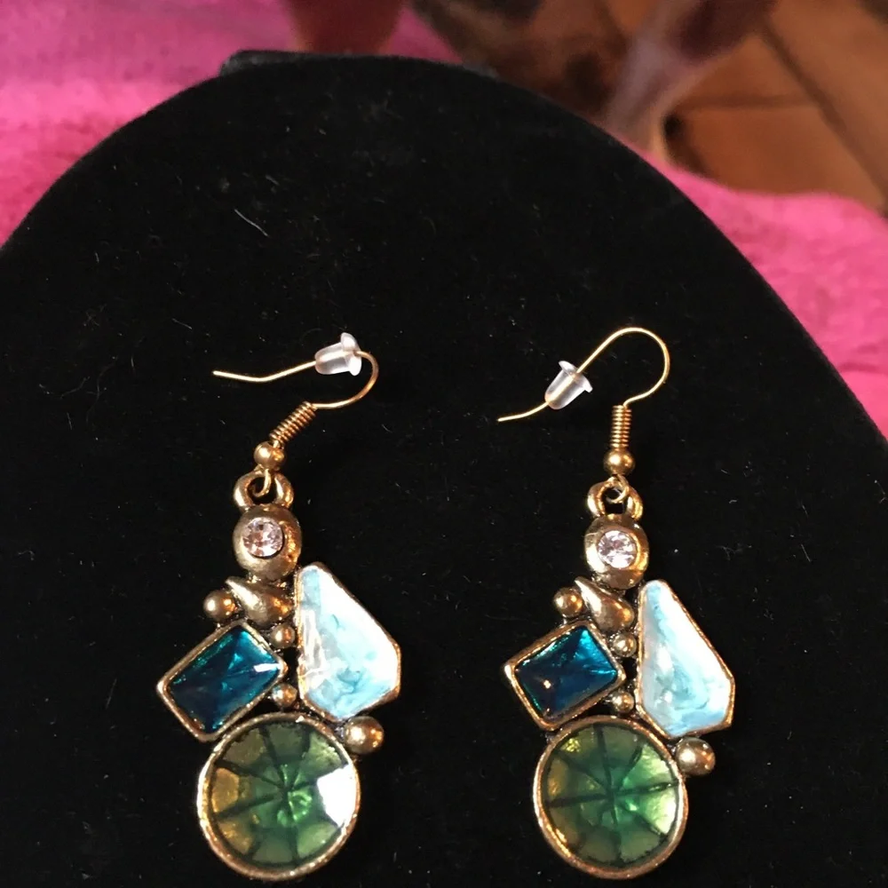 New with Out Tags Artesian made Blue Green Abstract Earrings - Picture 2 of 4